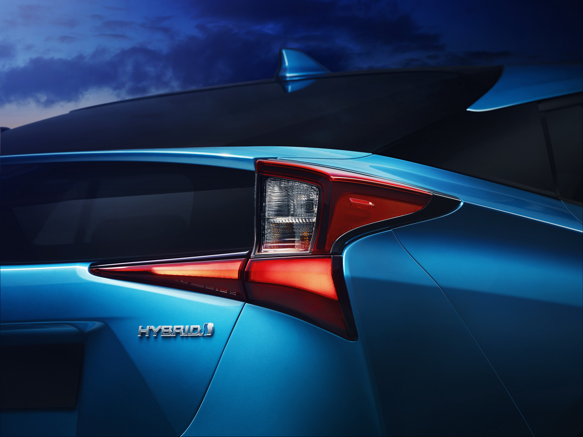 2019-Toyota-Prius-3 Toyota And Panasonic To Co-Develop Much Higher Capacity EV Batteries