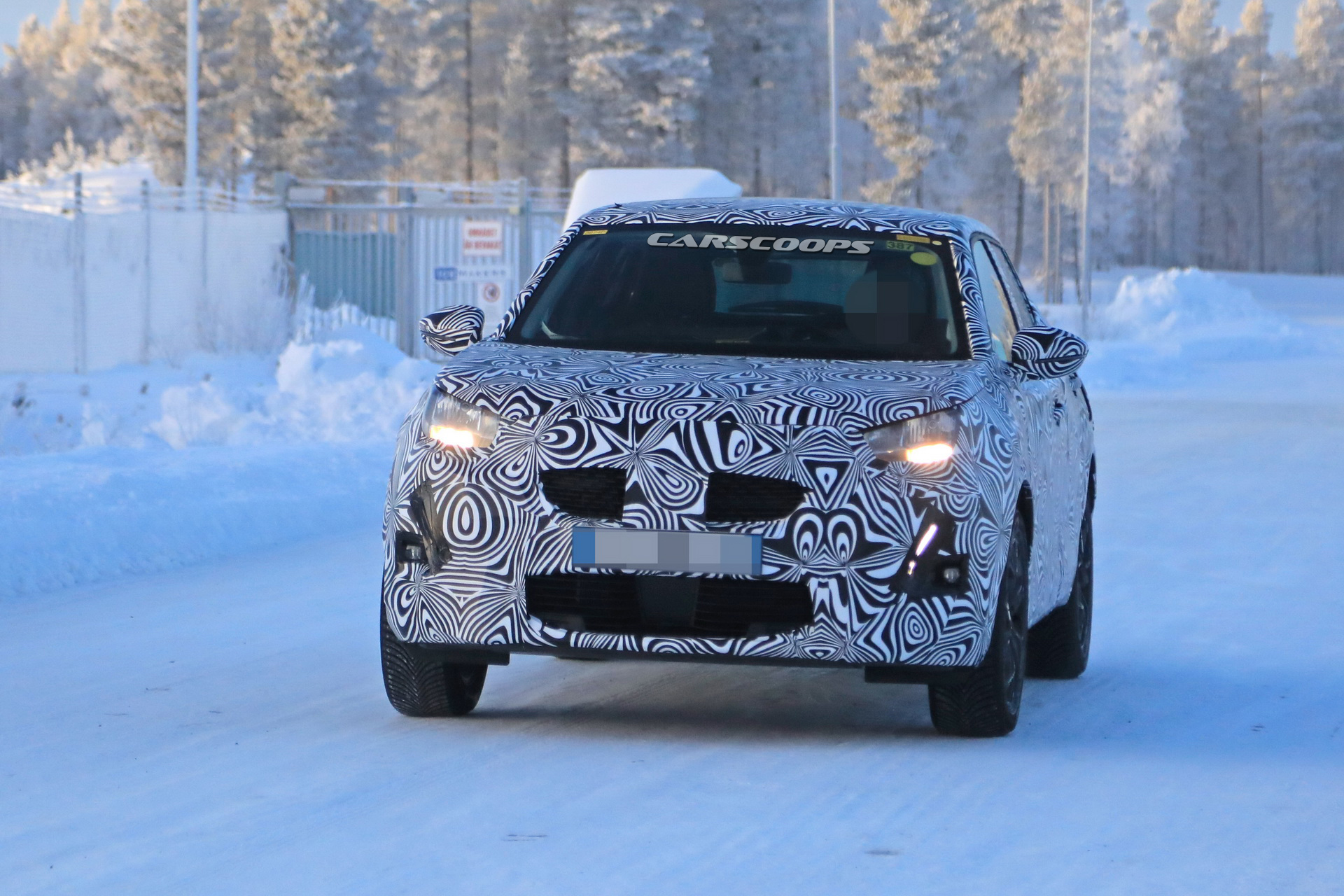 2020-Peugeot-2008-15 2020 Peugeot 3008 Facelift: Cleaner Design And A PHEV Powertrain