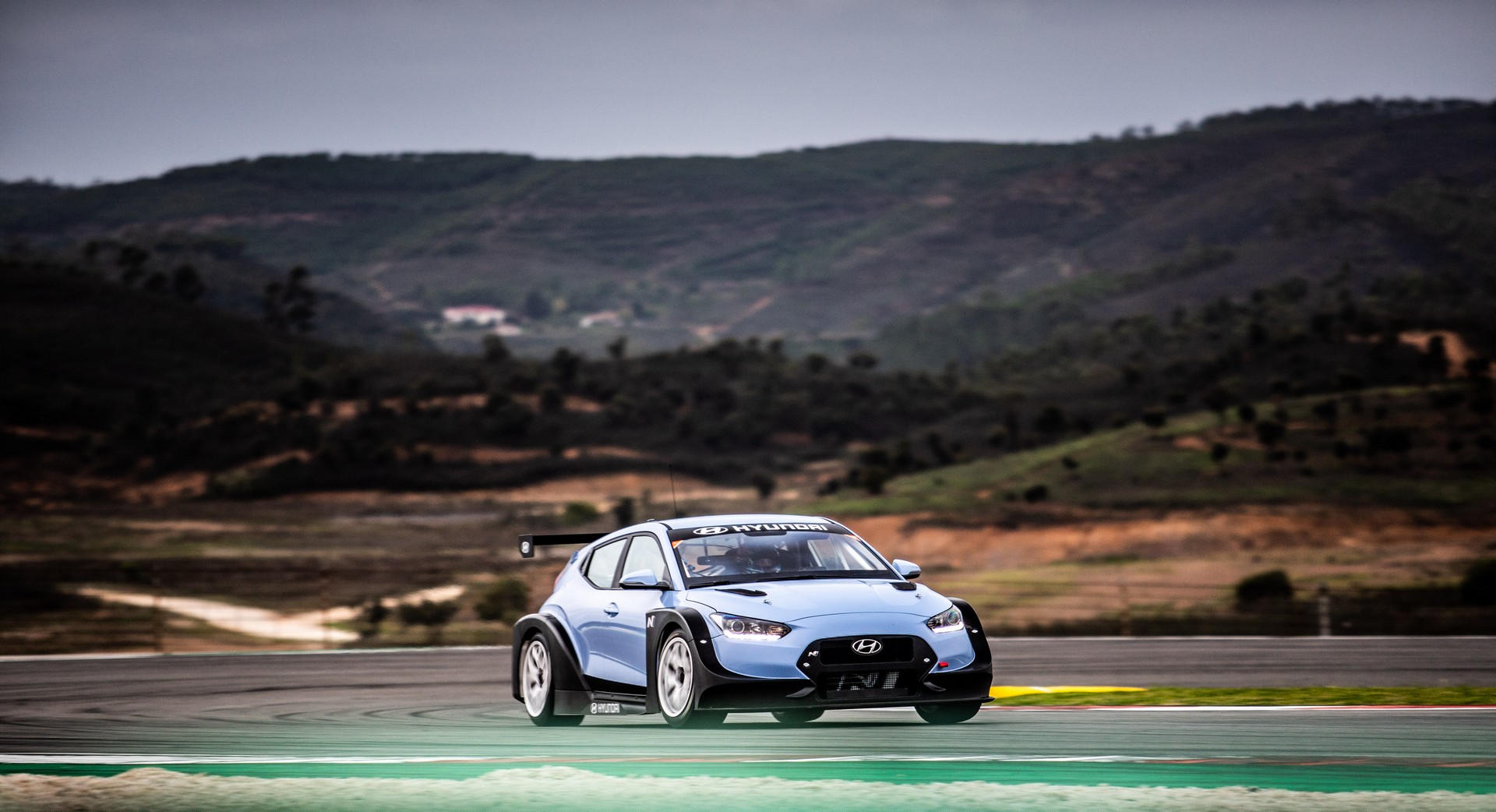 Hyundai Veloster N TCR-13 Hyundai Gives Veloster N TCR Racing Pedigree With 350 Horses