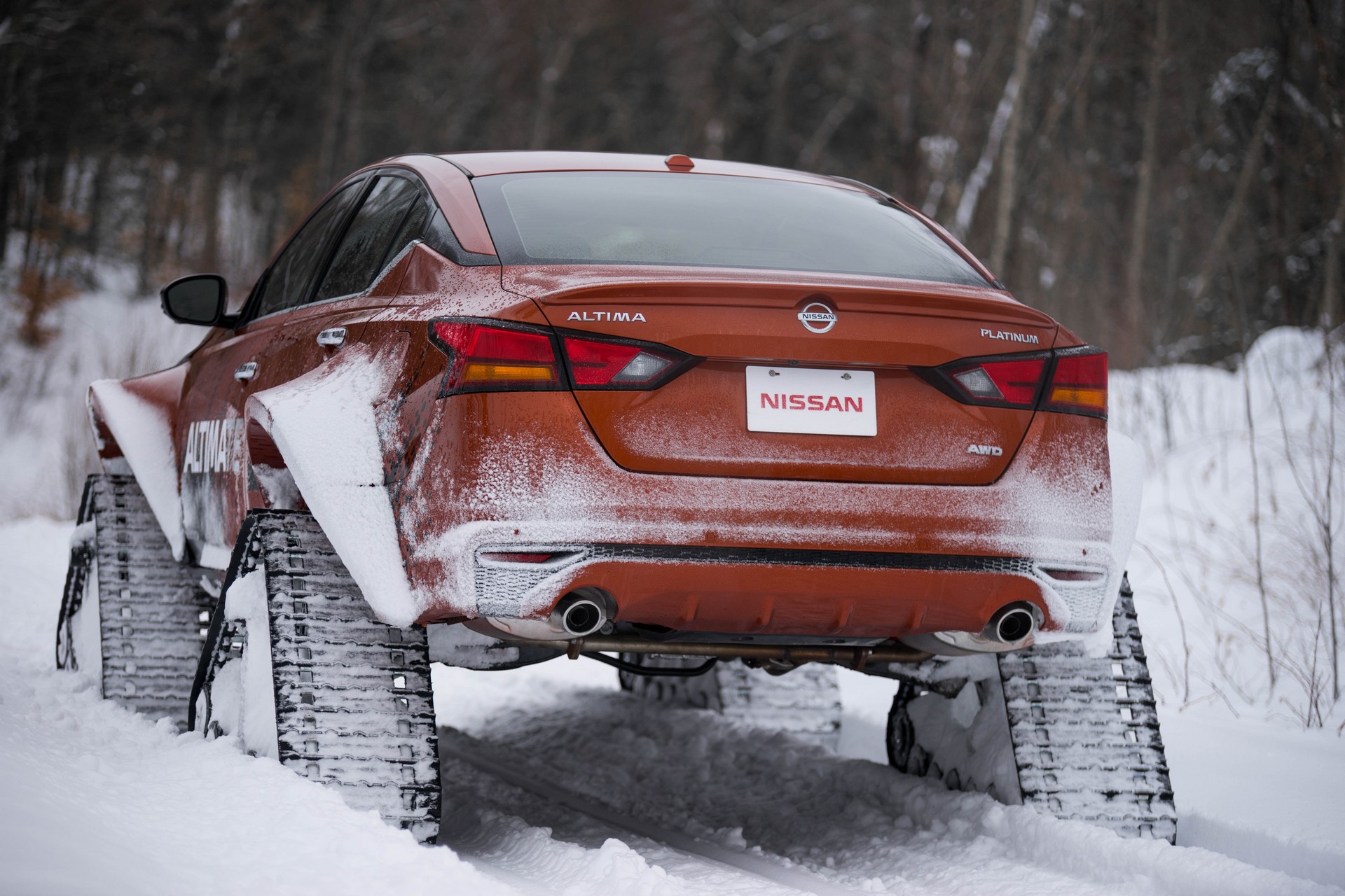 Nissan Altima-te AWD-2 Nissan Celebrates The AWD Altima By Giving It Tracks