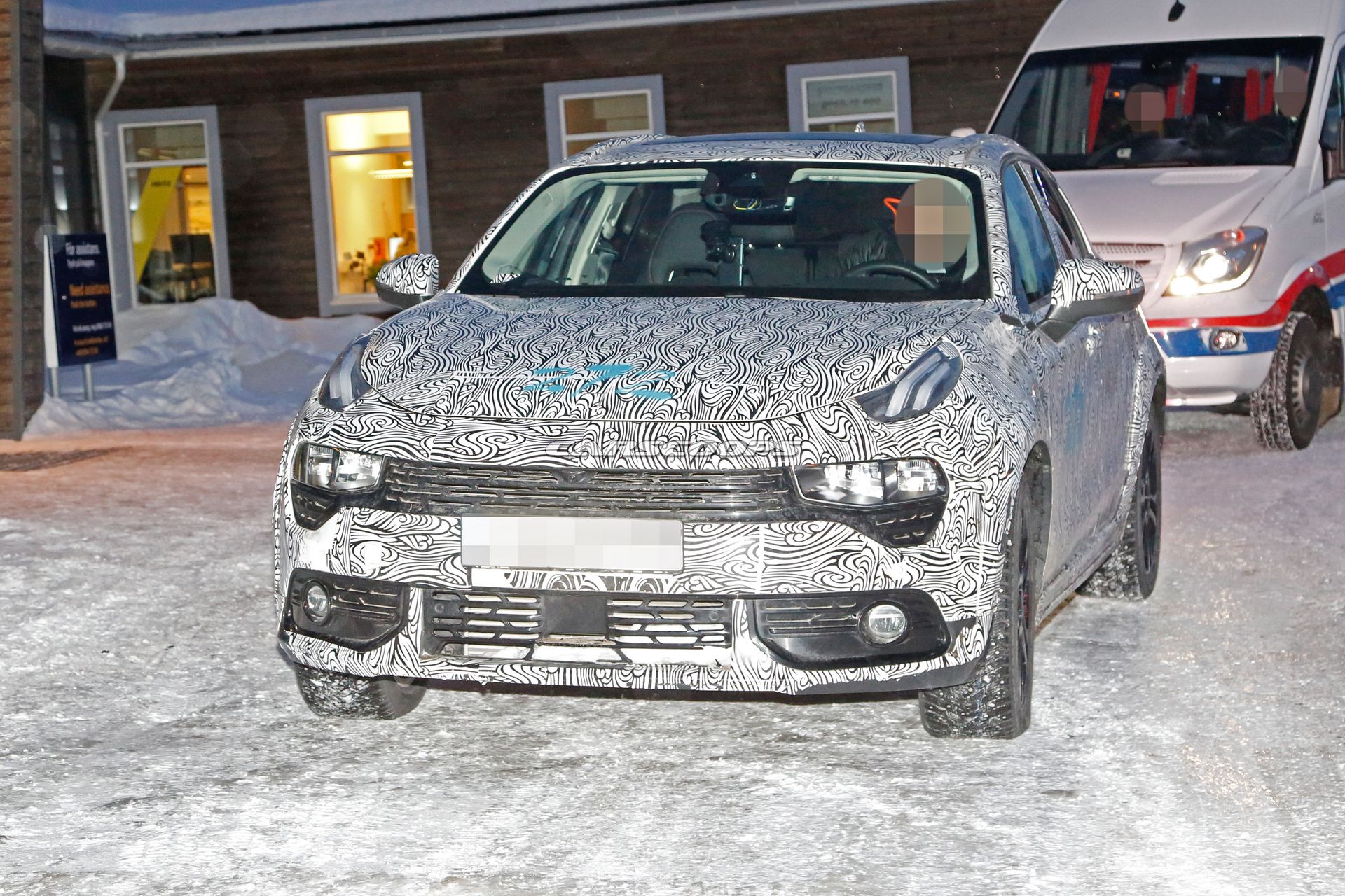 Lynk-And-Co-04-Spy-Shots-8 Lynk & Co 04 Hatchback Wants To Make A Splash In The Golf Class