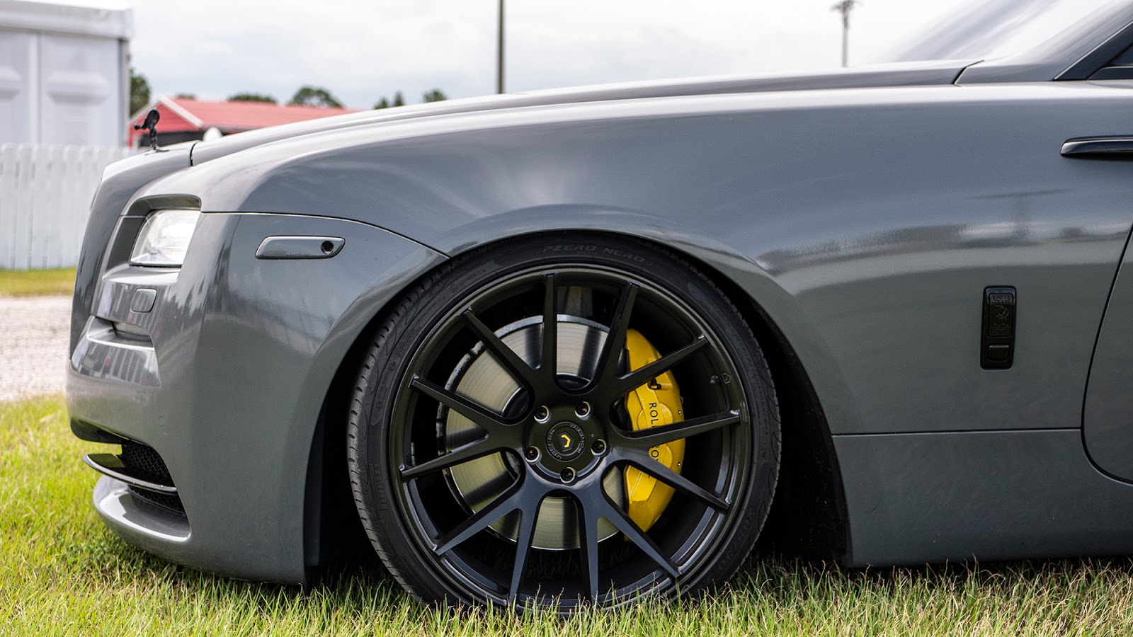 rolls-royce wraith renntech tuning 1 Fancy A Stanced Rolls-Royce Wraith Or Dawn? Renntech Has A Solution