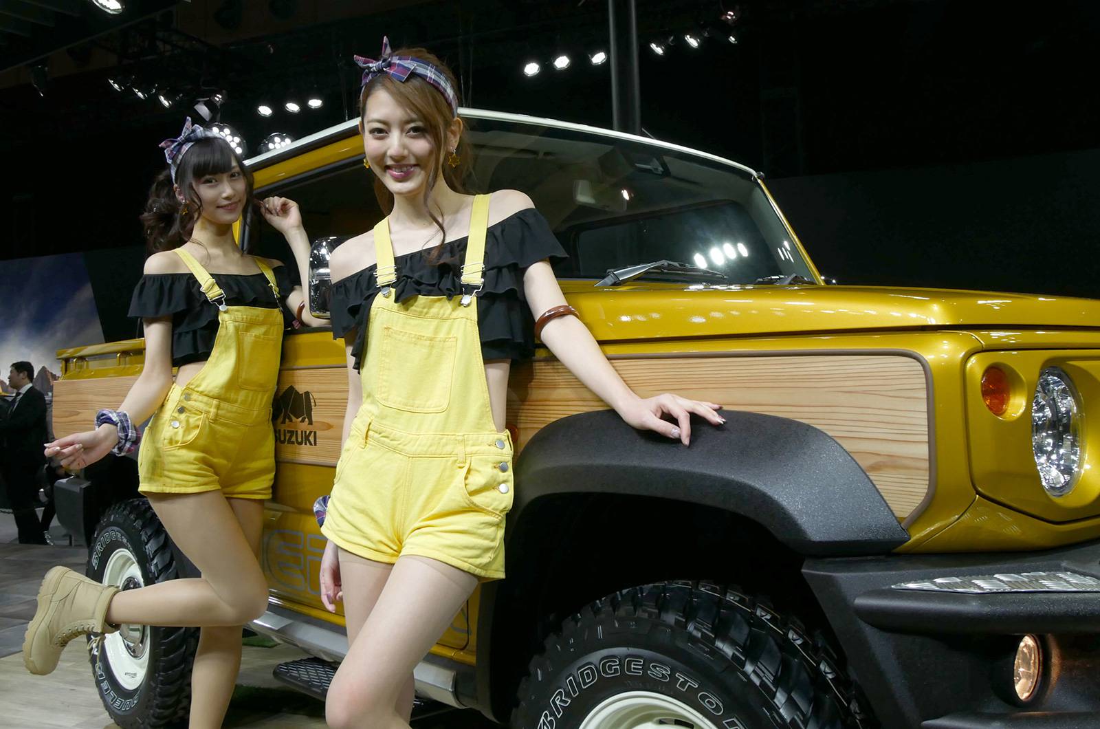 Suzuki Jimny Sierra Pickup Style concept 1 Suzuki Joins The Jimny Makeover Party With Woody Pickup And Survive