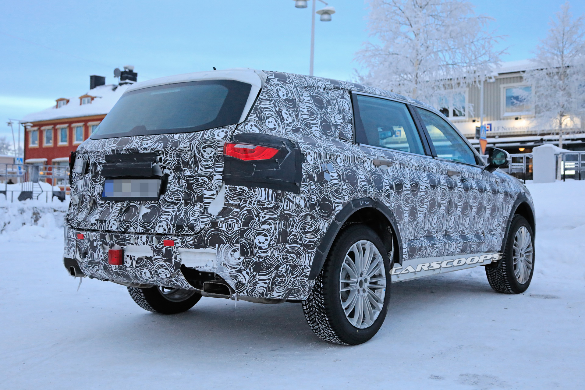 2020-Brilliance-SUV-Scoop-10 China’s Brilliance Caught Testing Seven-Seat V7 SUV In Europe