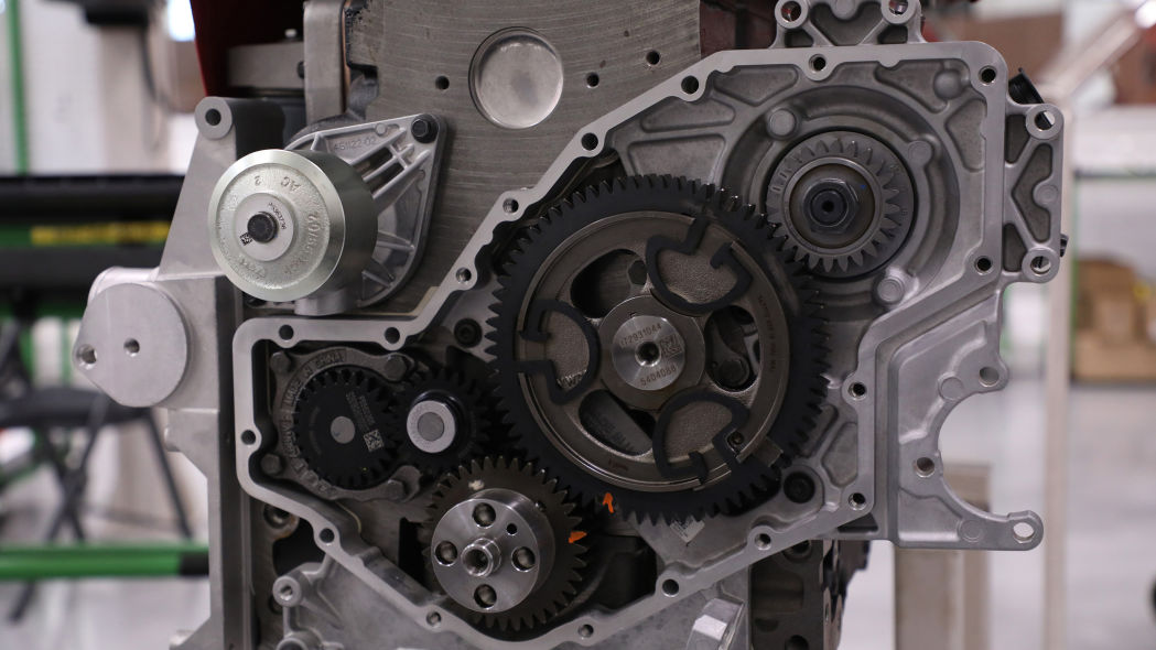 2019 Ram HD details 50 2019 Ram HD Brings Up To 1,000 Lb-Ft Of Torque, Class-Leading Towing