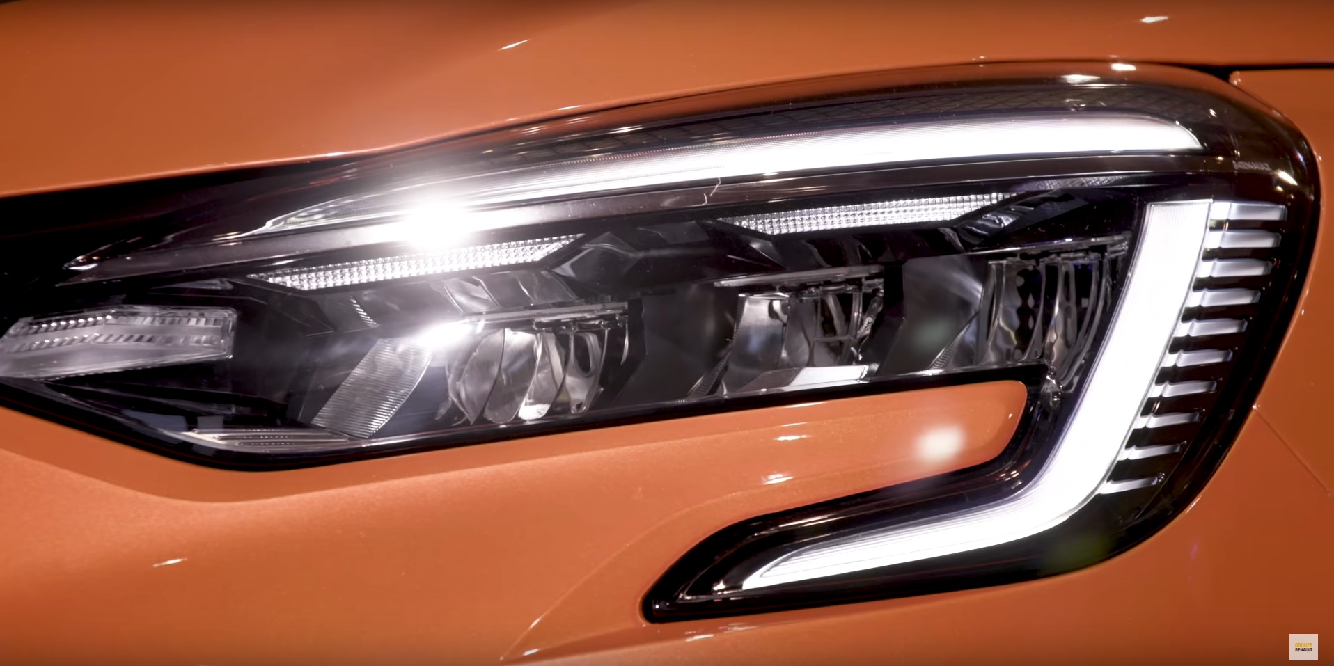 2020 renault clio exterior 3 First Look Inside 2020 Renault Clio Reveals Striking Tech-Heavy Approach