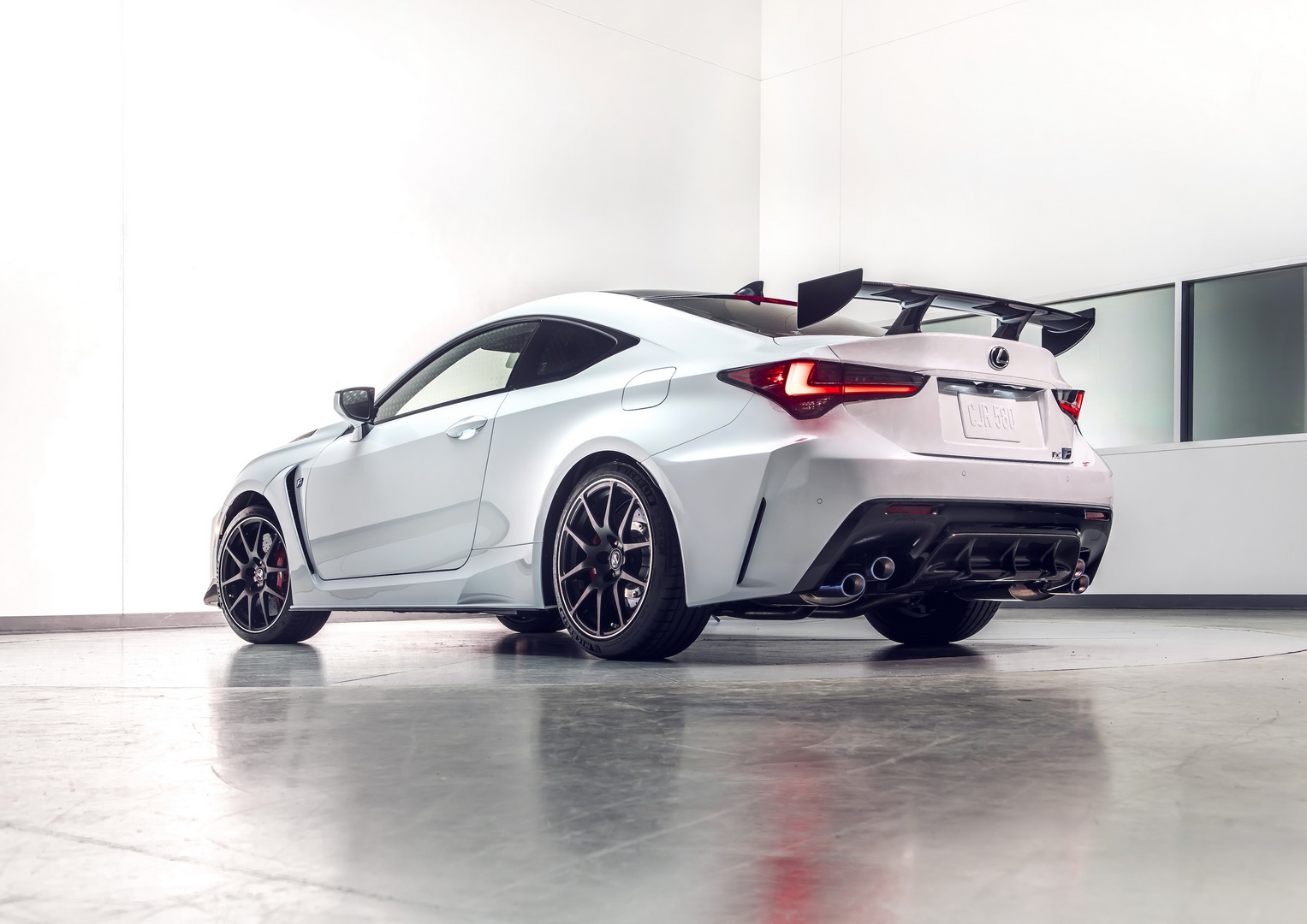 2020 lexus rc f track edition 5 2020 Lexus RC F Revealed Alongside Limited Run Track Edition