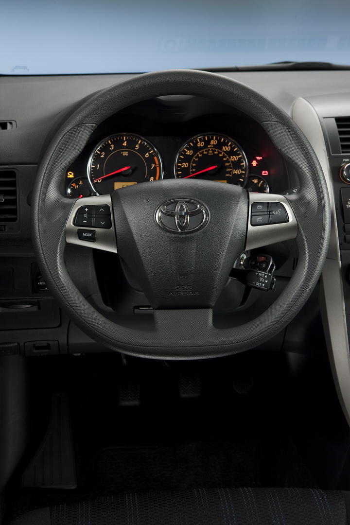 2013 toyota corolla 15 Toyota’s Takata Airbag Recall Extended With 1.3 Million Vehicles In The U.S.