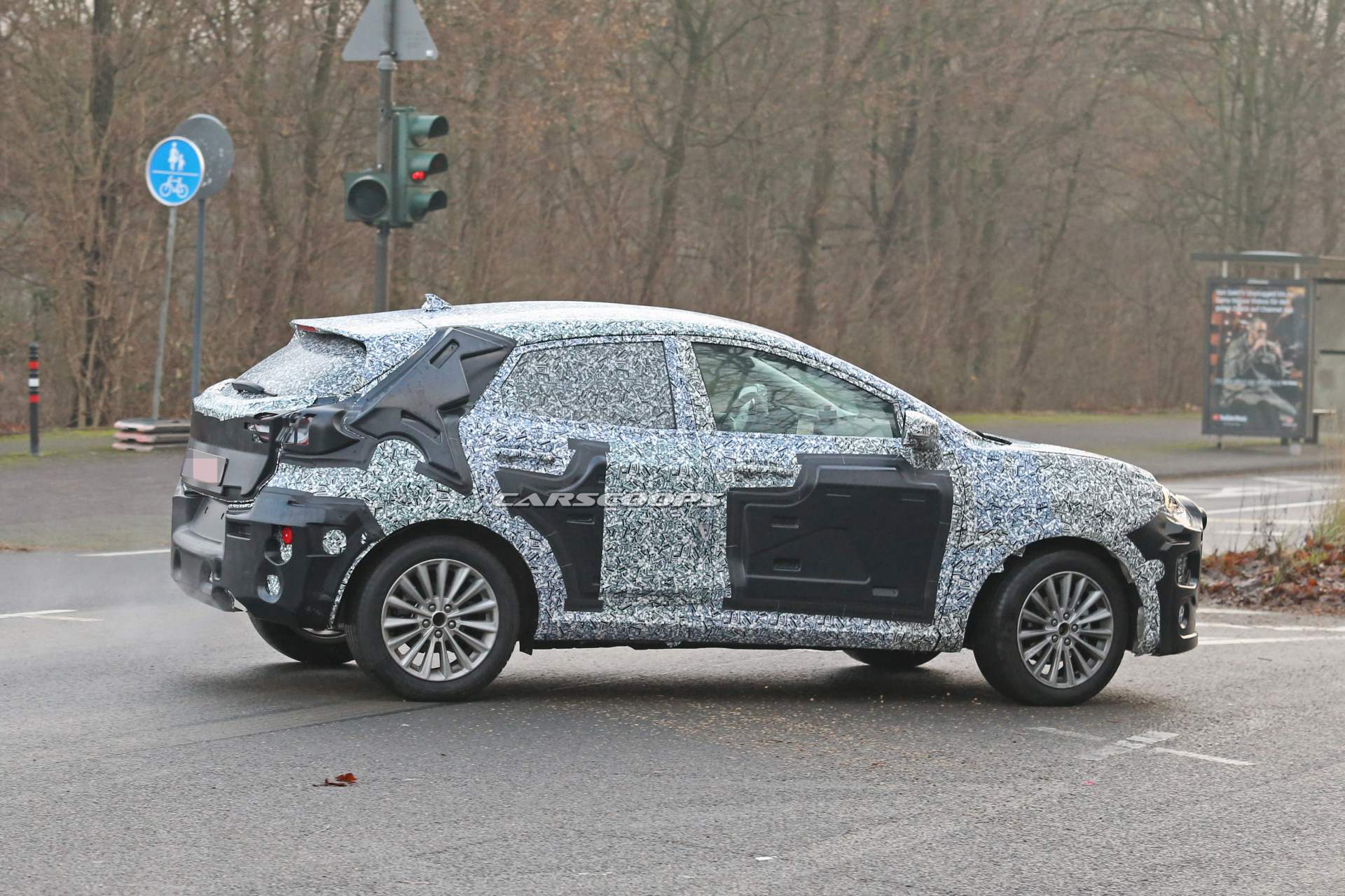 Ford Fiesta-based SUV prototype spy shots 11 New Ford Fiesta-Based SUV Will Replace EcoSport, Could Be Called Puma