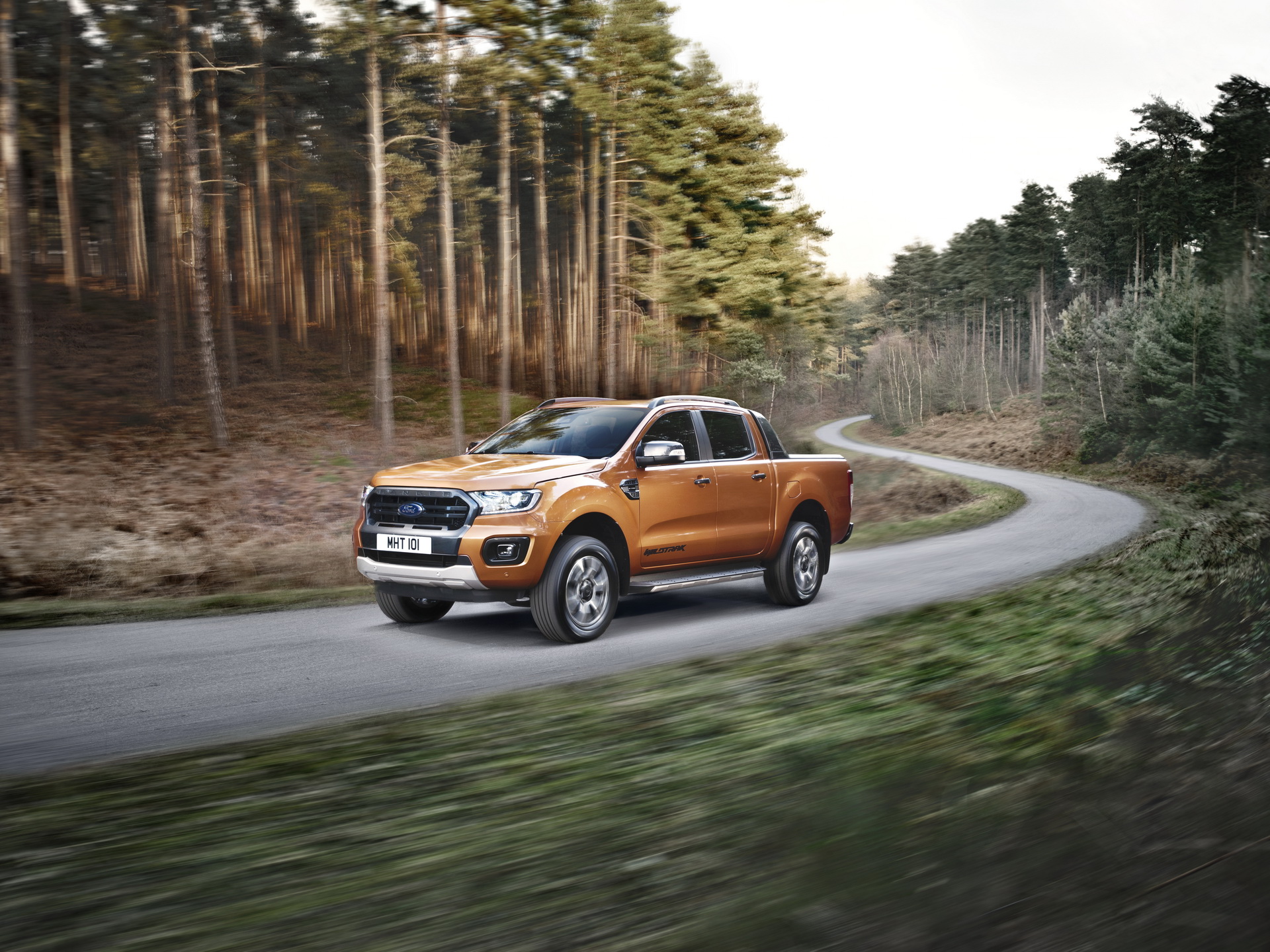 2019-Ford-Ranger-07 Ford Reveals Updated 2019 Ranger For Europe With New 2.0L EcoBlue Diesel