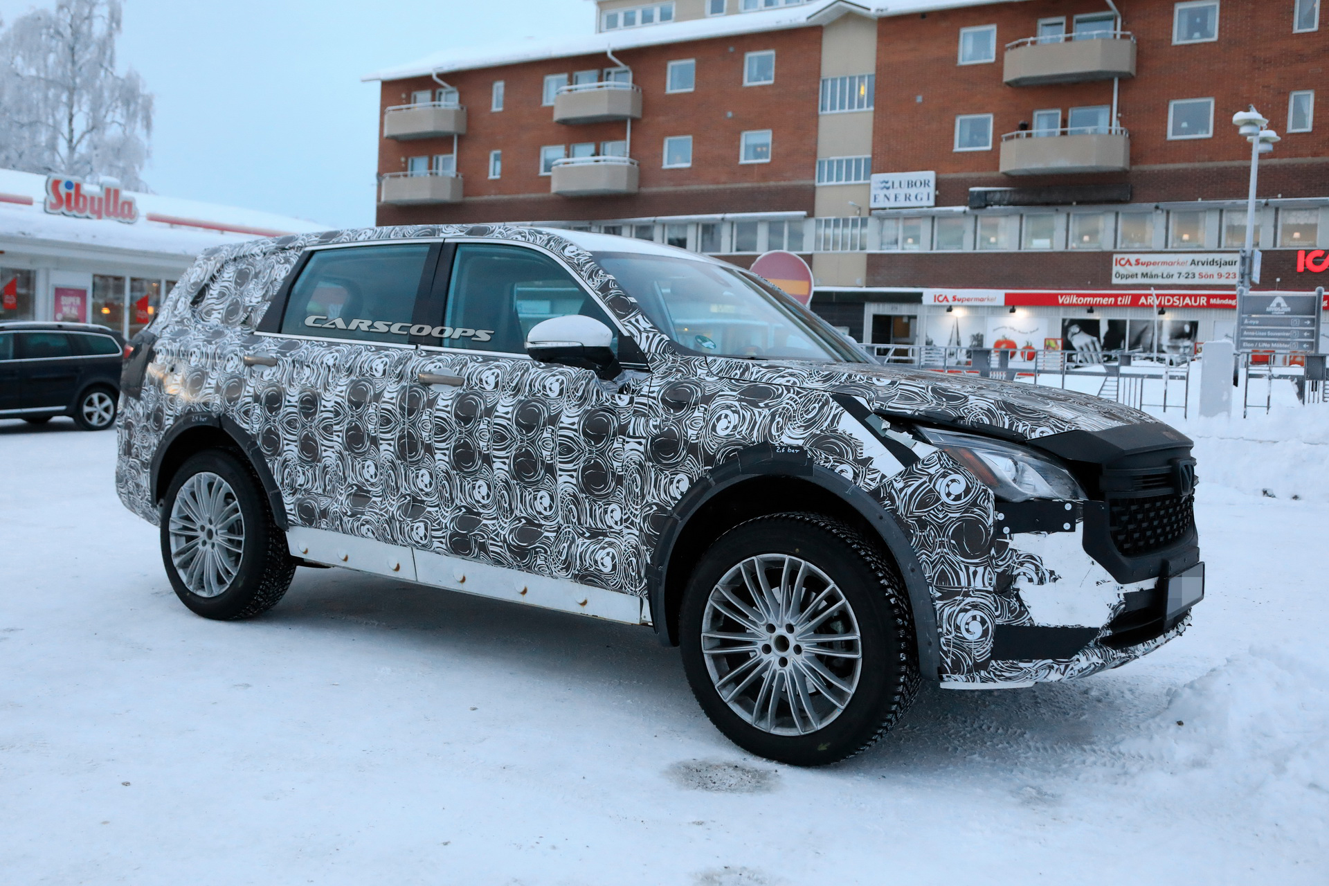 2020-Brilliance-SUV-Scoop-01 China’s Brilliance Caught Testing Seven-Seat V7 SUV In Europe