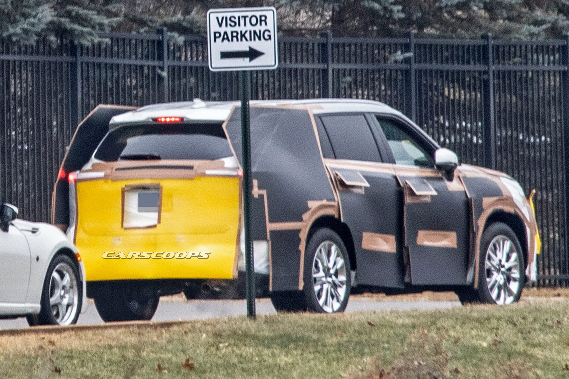 2020 toyota highlander prototype spy 10 2020 Toyota Highlander Is Coming For Ford’s All-New Explorer