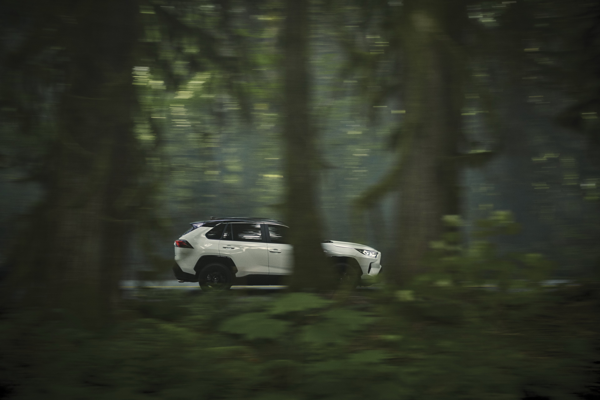 2019-Toyota-RAV4-Hybrid-139 Toyota Details Euro-Spec 2019 RAV4 Hybrid In Massive New Gallery