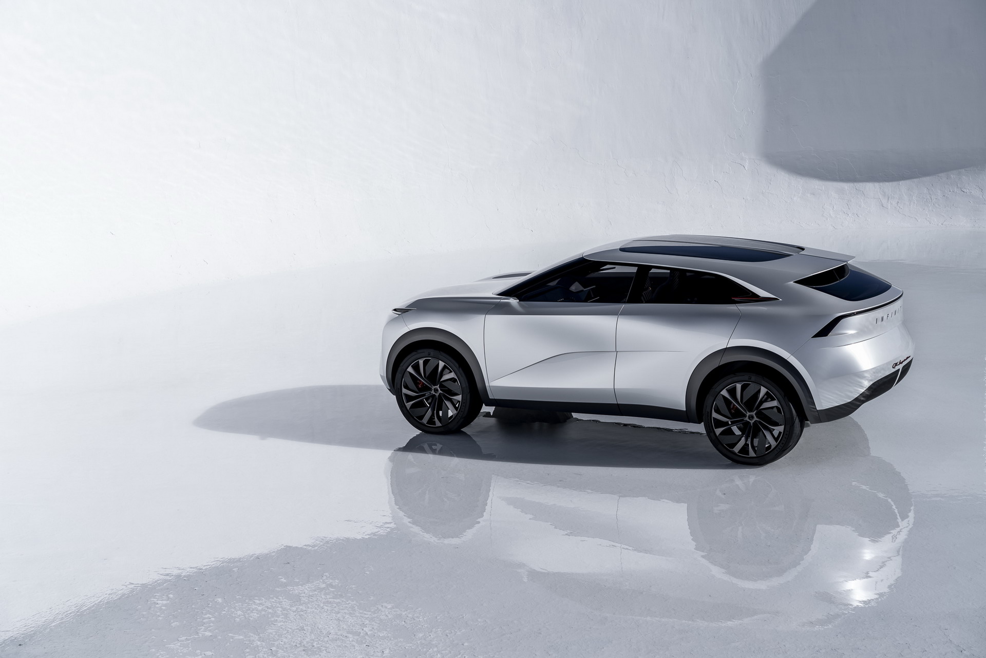 Infiniti QX Concept 65 QX Inspiration Concept Is An Unrealistic Teaser Of Infiniti’s New Electric SUV