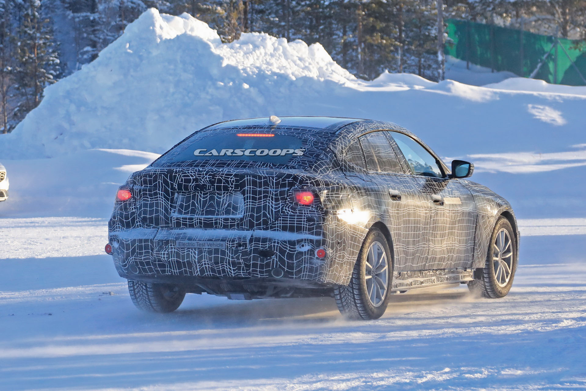 BMW i4 EV 4 2021 BMW i4 Electric Sports Sedan Is Coming For Tesla’s Model 3