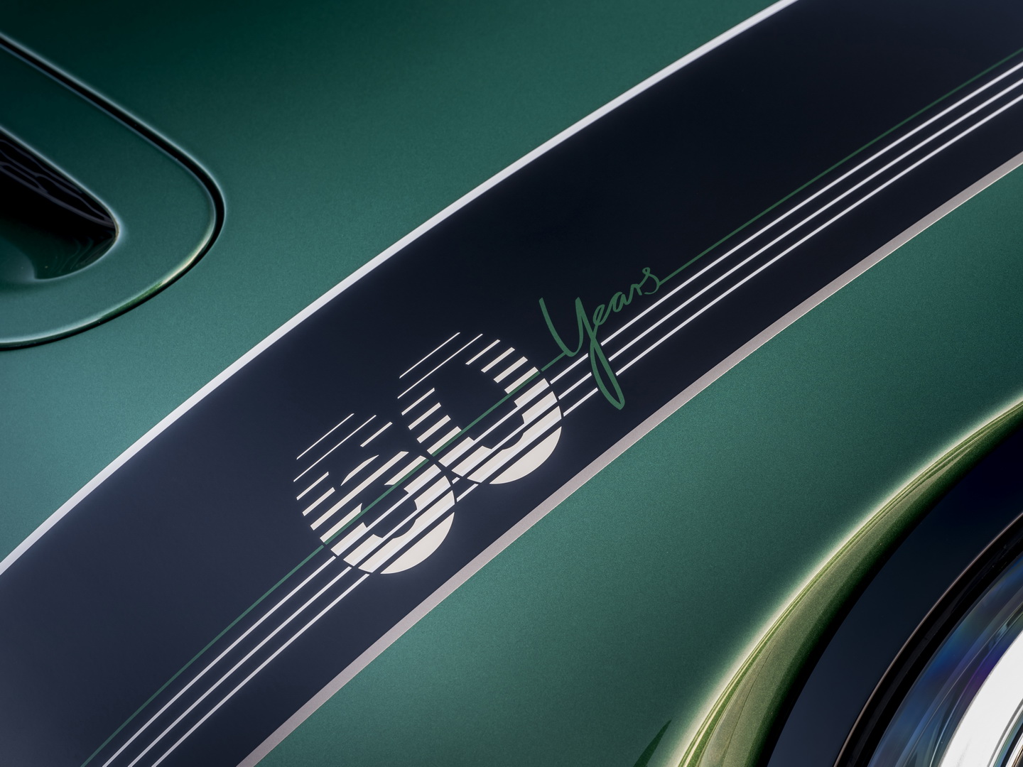 2020 mini cooper s 60 years edition 10 MINI Cooper S “60 Years Edition” Special Celebrates The Original Icon