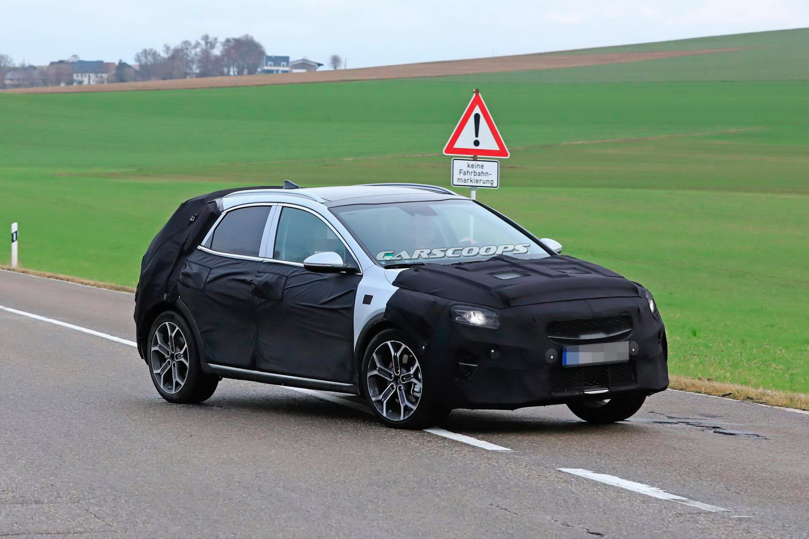 kia xceed 7 Kia XCeed Compact Crossover Tipped To Debut At Geneva