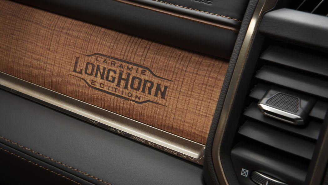 2019 Ram 2500 and 3500 HD interior 67 2019 Ram HD Brings Up To 1,000 Lb-Ft Of Torque, Class-Leading Towing