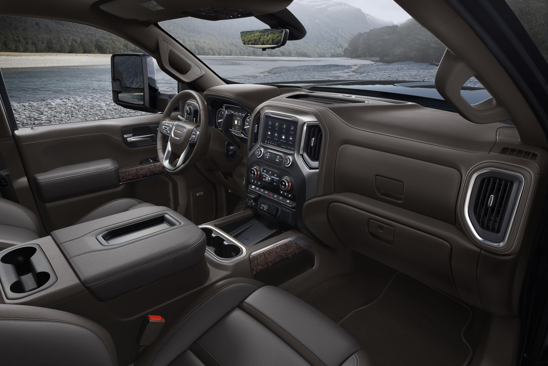 2020 GMC Sierra 500HD 12 2020 GMC Sierra HD Has Brains, Brawn And 15 Cameras That Let You See Through Its Trailer