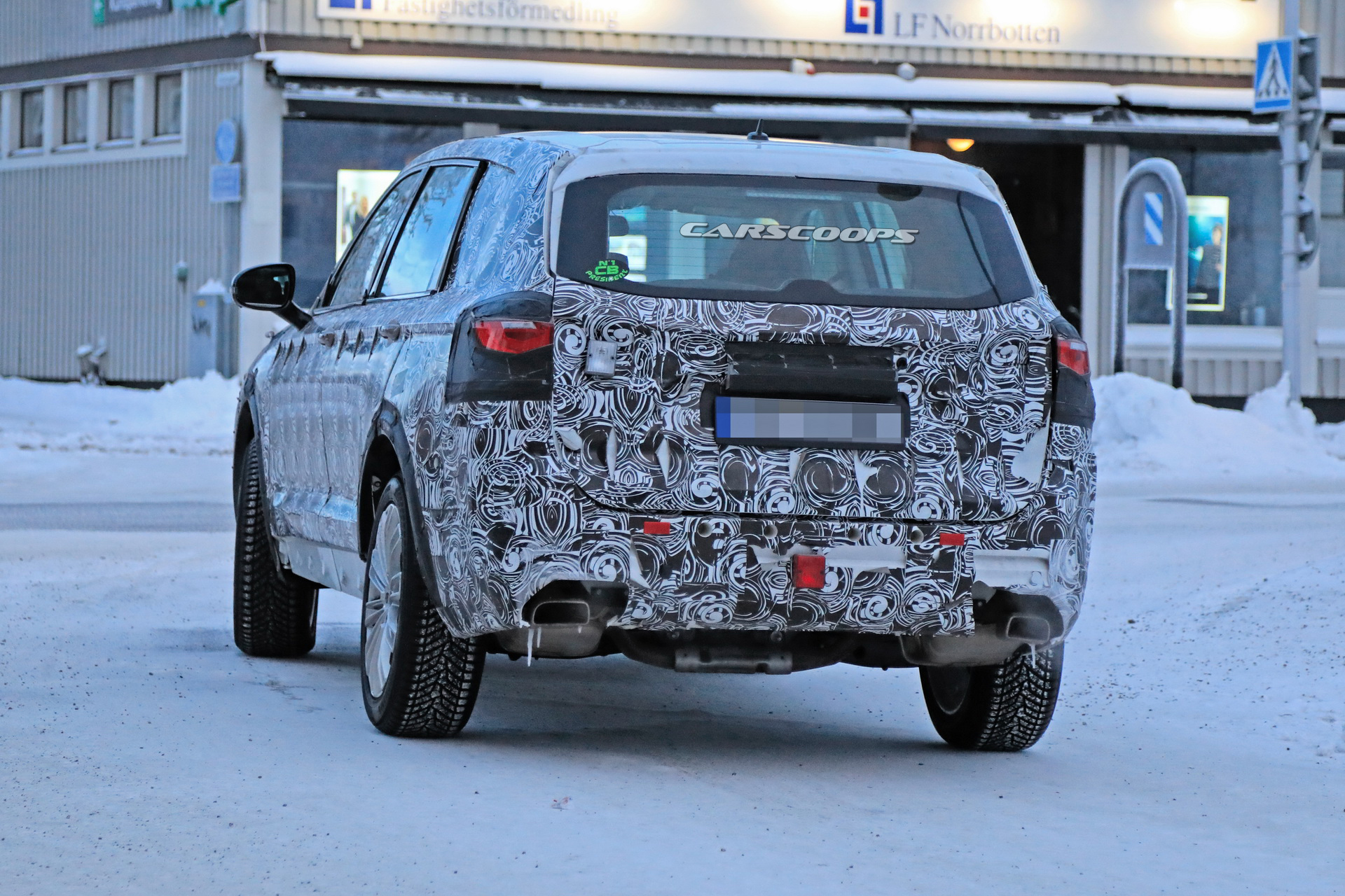 2020-Brilliance-SUV-Scoop-24 China’s Brilliance Caught Testing Seven-Seat V7 SUV In Europe