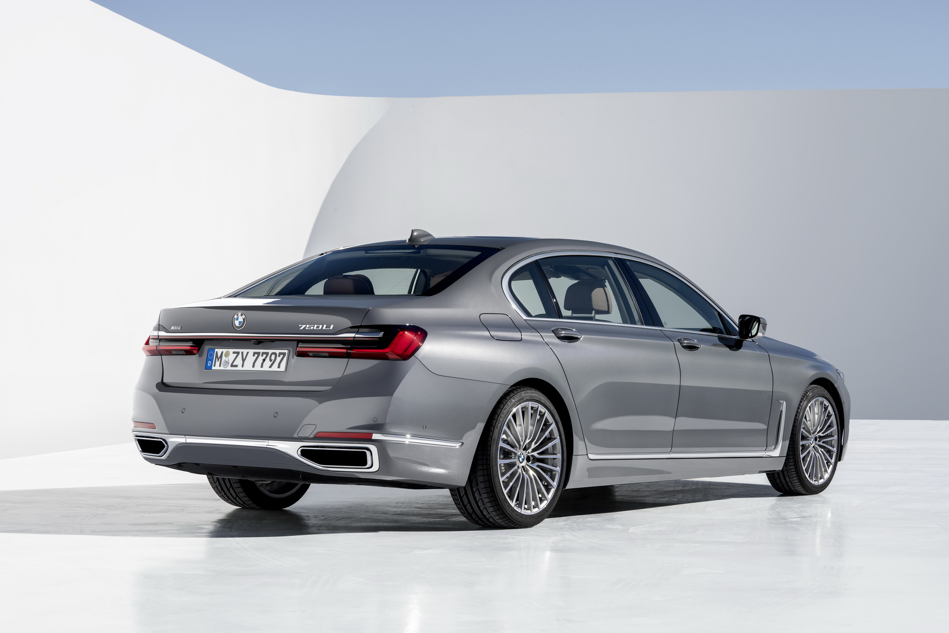 2019-BMW-7-Series-66 2020 BMW 7-Series Flagship Sedan Goes Official With Bold Update