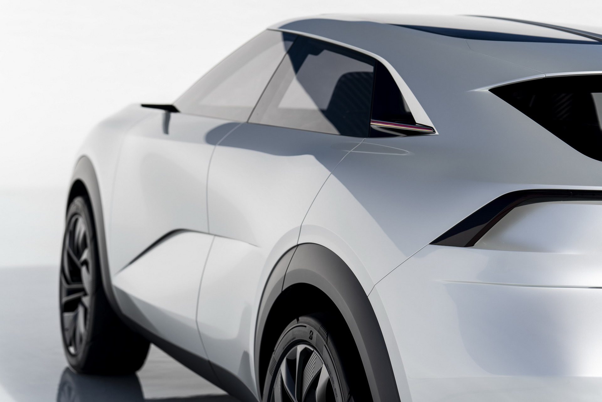 Infiniti QX Concept 104 QX Inspiration Concept Is An Unrealistic Teaser Of Infiniti’s New Electric SUV