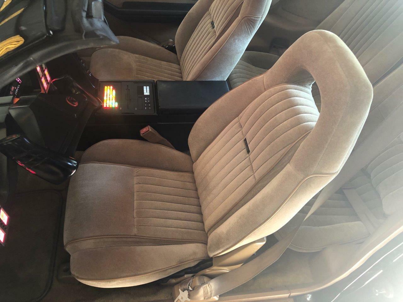 pontiac trans am kitt ebay 9 Hoff-Autographed 1983 KITT Replica Is Very Accurate, Costs $60K