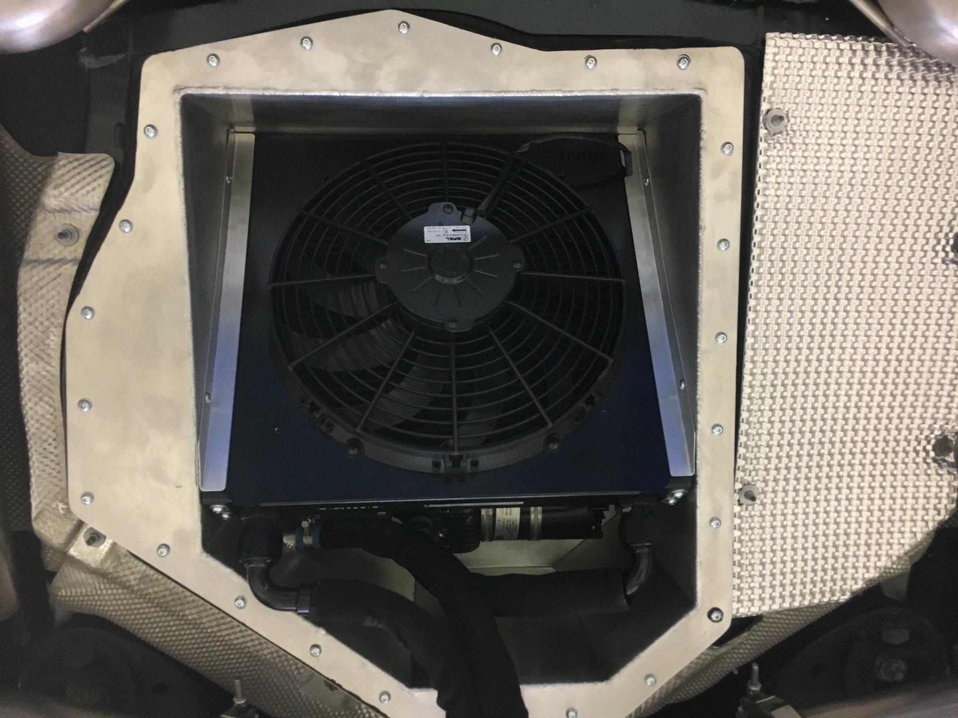 mercedes 190e c63 amg conversion 133 Tuner Transplants Classic Mercedes 190E 2.5 16 EVO Body On A Modern C63 AMG