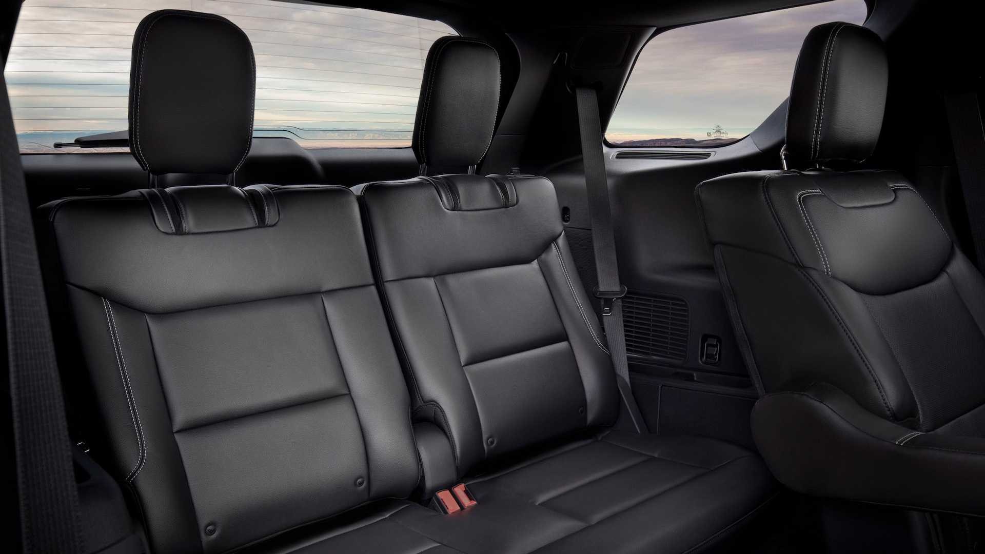 2020-Ford-Explorer-29 2020 Ford Explorer Debuts With Less Weight And New RWD Platform