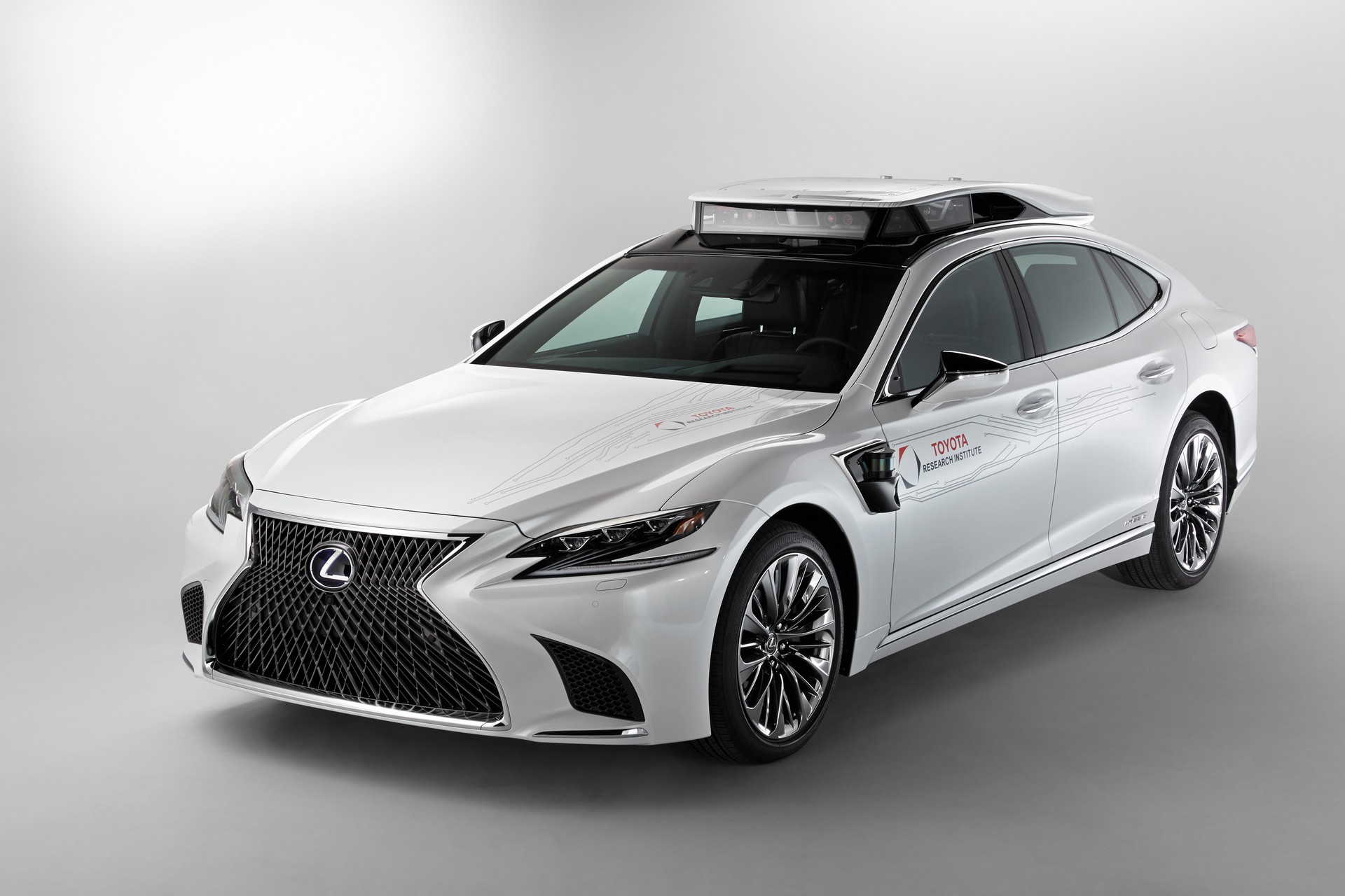 Lexus TRI-P4 Automated Driving Test Vehicle-12 Toyota’s ‘Guardian’ Safety System Helps Drivers, Doesn’t Replace Them