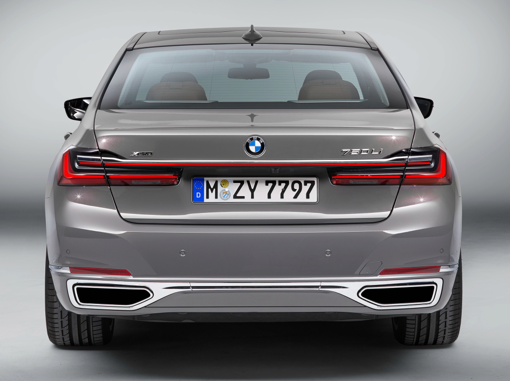 bmw 7series facelift leaked images 2 2020 BMW 7-Series Facelift: Here It Is In All Its Gaping Nostrils Splendor