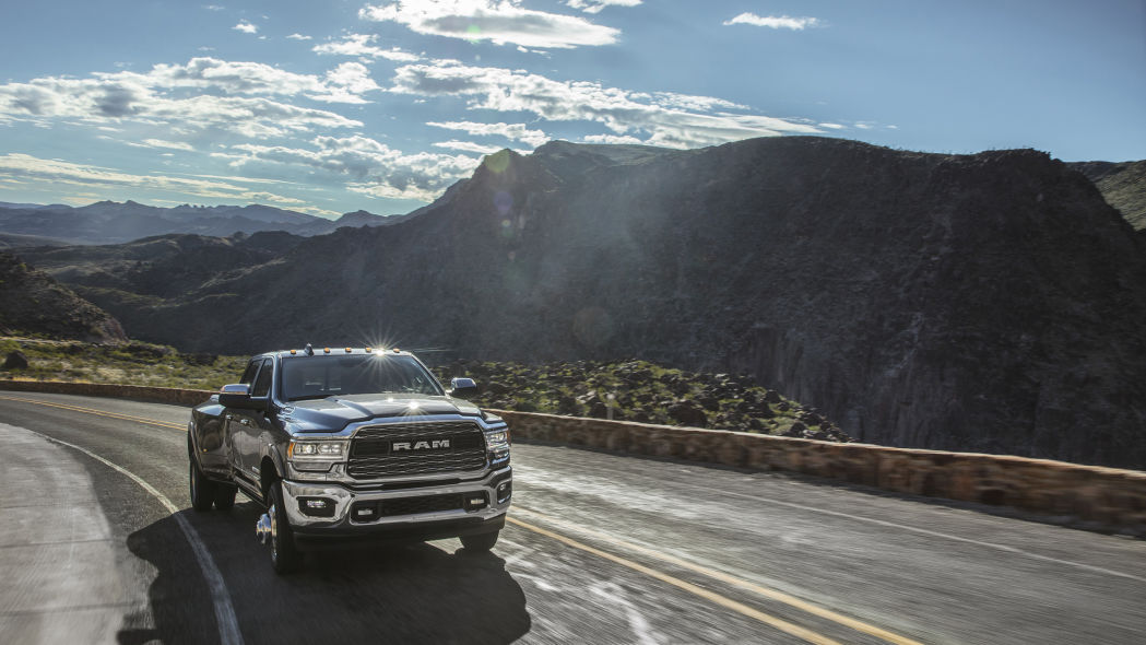 2019 Ram 3500 HD Dually 8 2019 Ram HD Brings Up To 1,000 Lb-Ft Of Torque, Class-Leading Towing