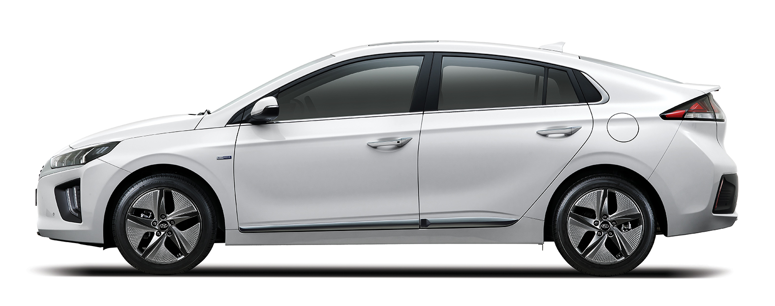 2020 hyundai ioniq hybrid phev 6 2020 Hyundai Ioniq Facelift Debuts With Styling And Tech Updates