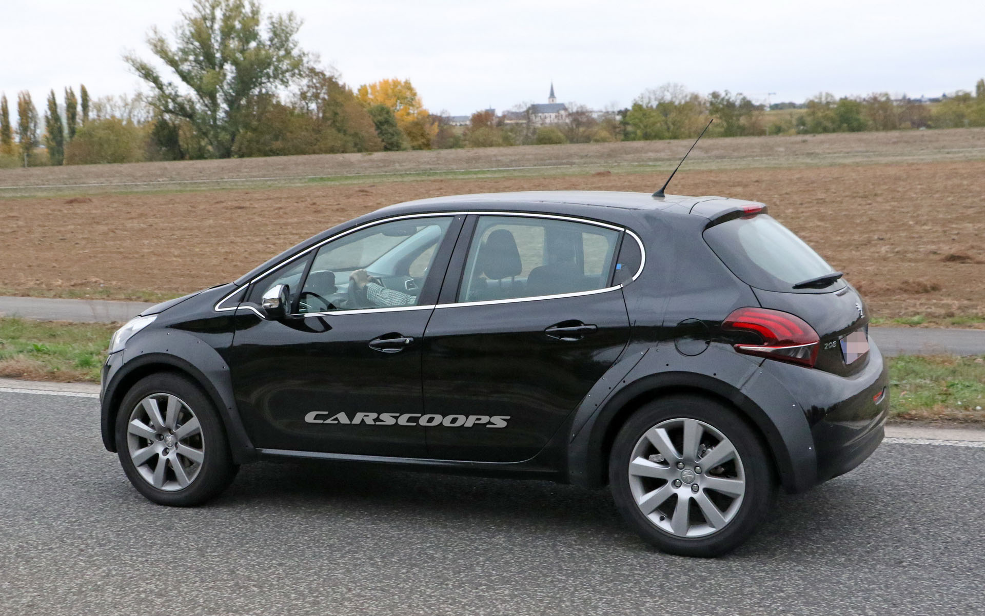 Peugeot-Baby-SUV-mule-06 Peugeot’s ‘1008’ Baby SUV Will Be Offered With At Least One Hybrid Powertrain