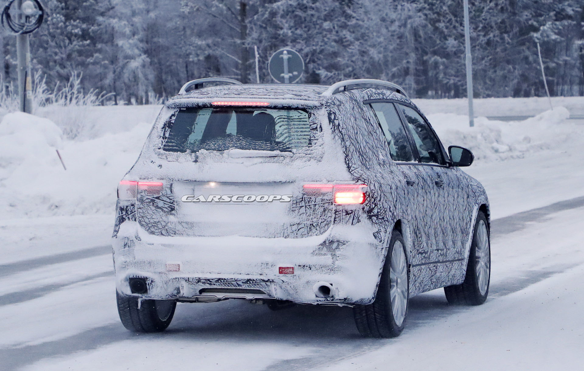 Mercedes AMG GLB 35 11 copy 2020 Mercedes AMG GLB 35 Packs 302 HP In Its Compact Boxy Body