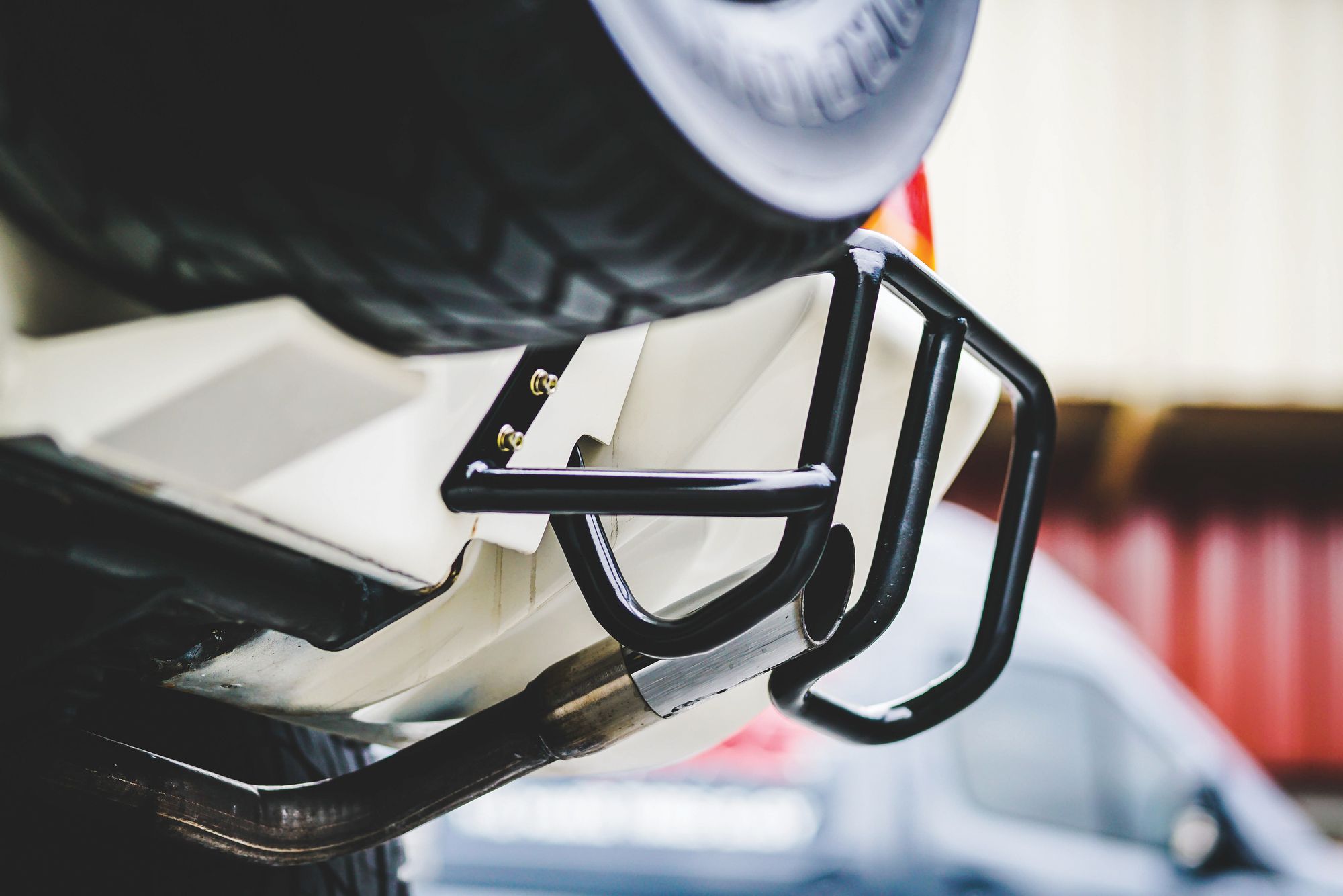 Lamborghini-LM002-26 Go To Florida, Buy A Lamborghini LM002, Enjoy Its Brutality