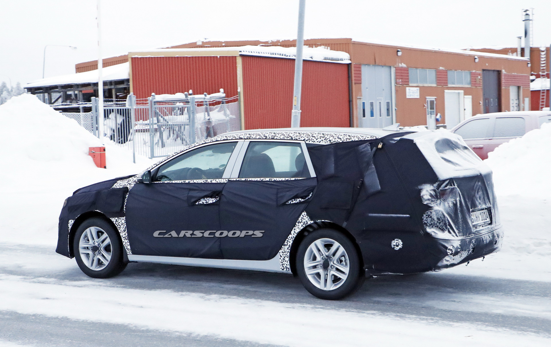 Kia-Ceed-Sportswagen-PHEV-09 2020 Kia Ceed Sportswagon Plug-In Hybrid: New Fuel Economy Champion Coming