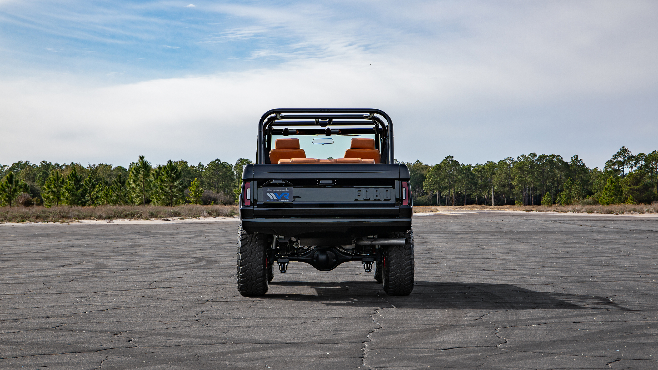 Ford-Bronco-Velocity-22 Velocity Restoration’s 1969 Ford Bronco Is Supercharged V8 Perfection