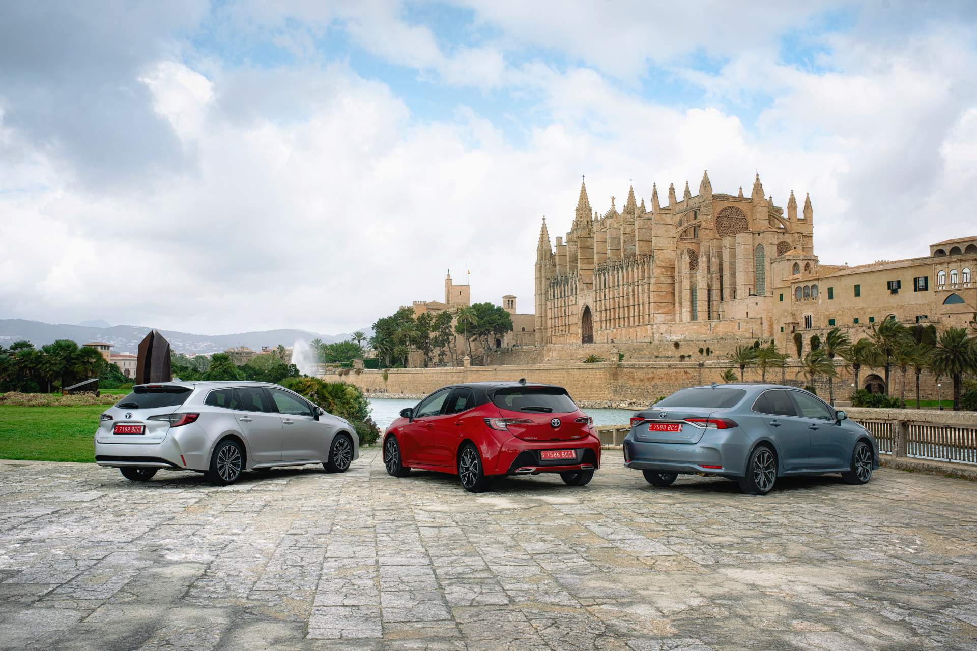 2019 Toyota Corolla EU-spec family 2 Toyota Drops Euro-Spec 2019 Corolla Performance And Economy Specs, Mega Gallery