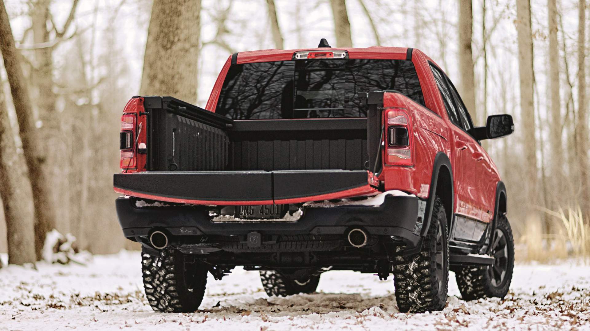 2019 Ram 1500 Multifunction Tailgate 3 Good Enough, GMC? Ram Debuts New Multifunction Tailgate