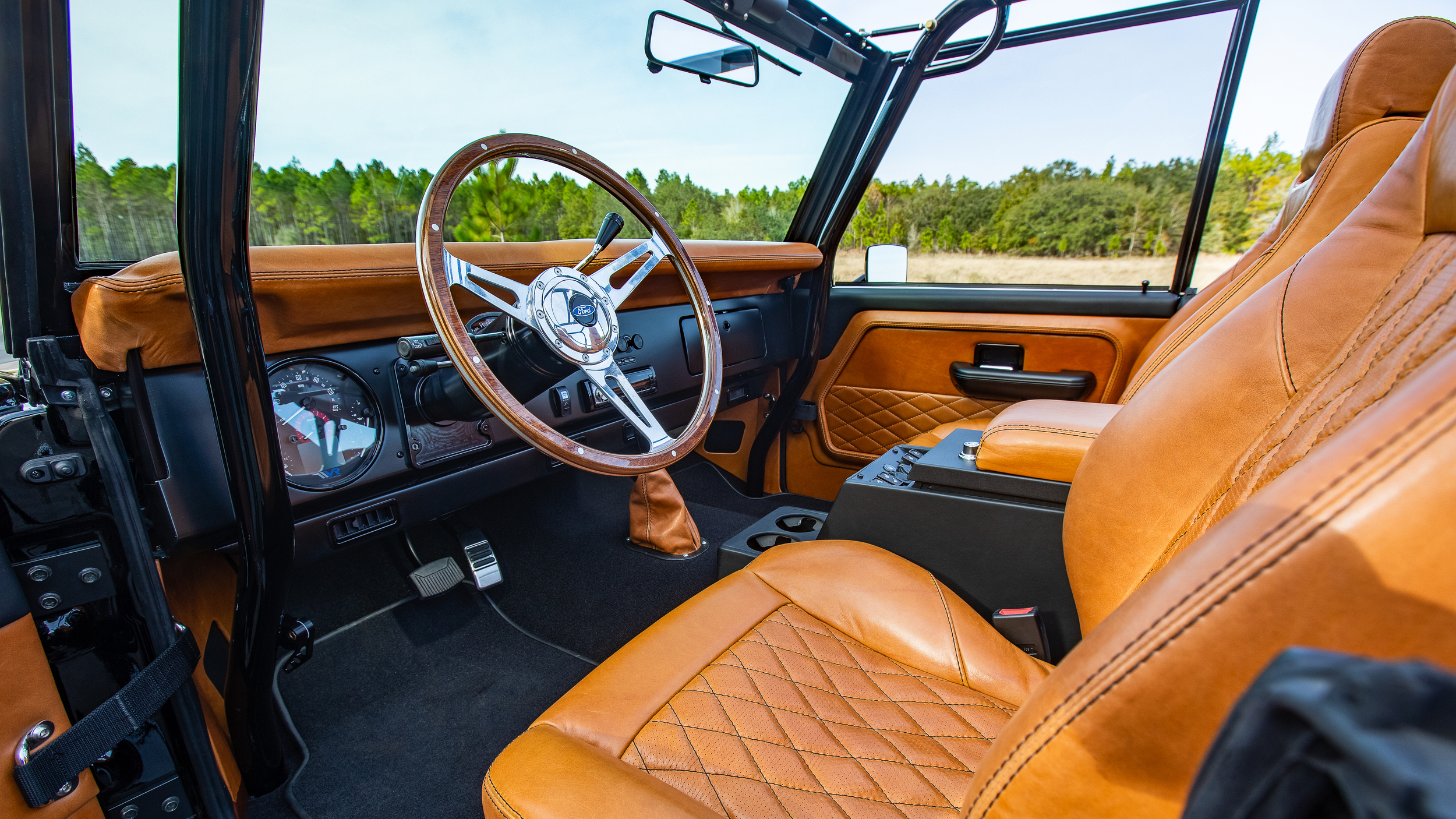 Ford-Bronco-Velocity-12 Velocity Restoration’s 1969 Ford Bronco Is Supercharged V8 Perfection