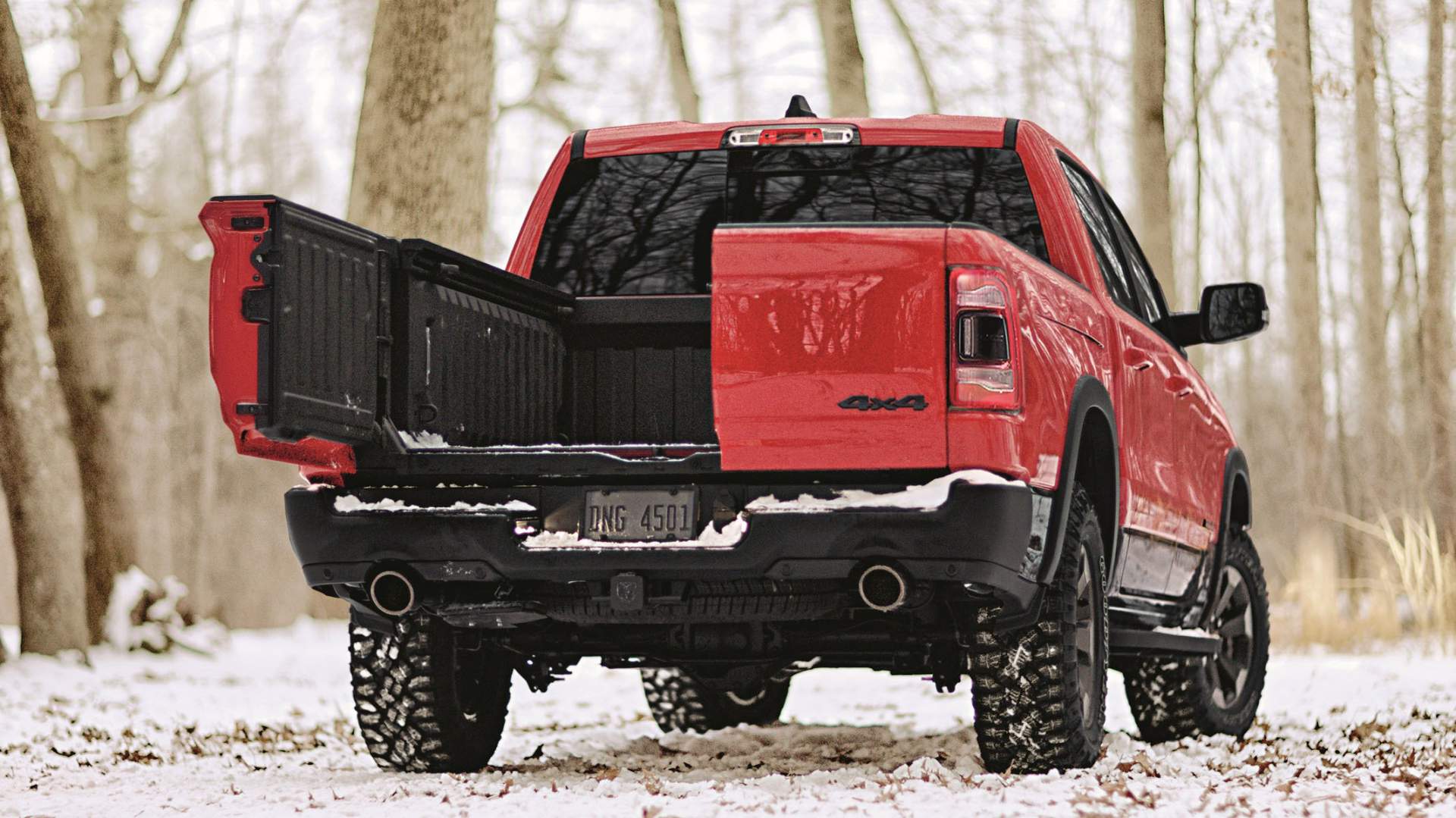 2019 Ram 1500 Multifunction Tailgate 2 Good Enough, GMC? Ram Debuts New Multifunction Tailgate