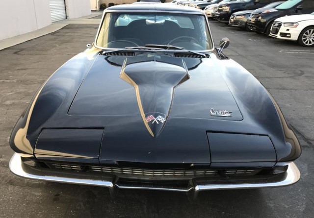 Auction-Collection-US-Marshalls-8 Collection Seized By U.S. Marshalls Includes Some Amazing Bargains