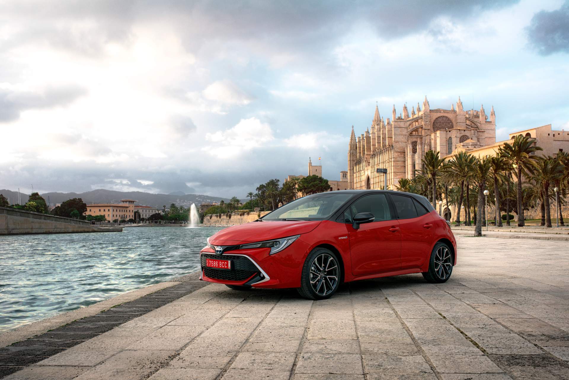 2019 Toyota Corolla Hatchback 2 Toyota Drops Euro-Spec 2019 Corolla Performance And Economy Specs, Mega Gallery