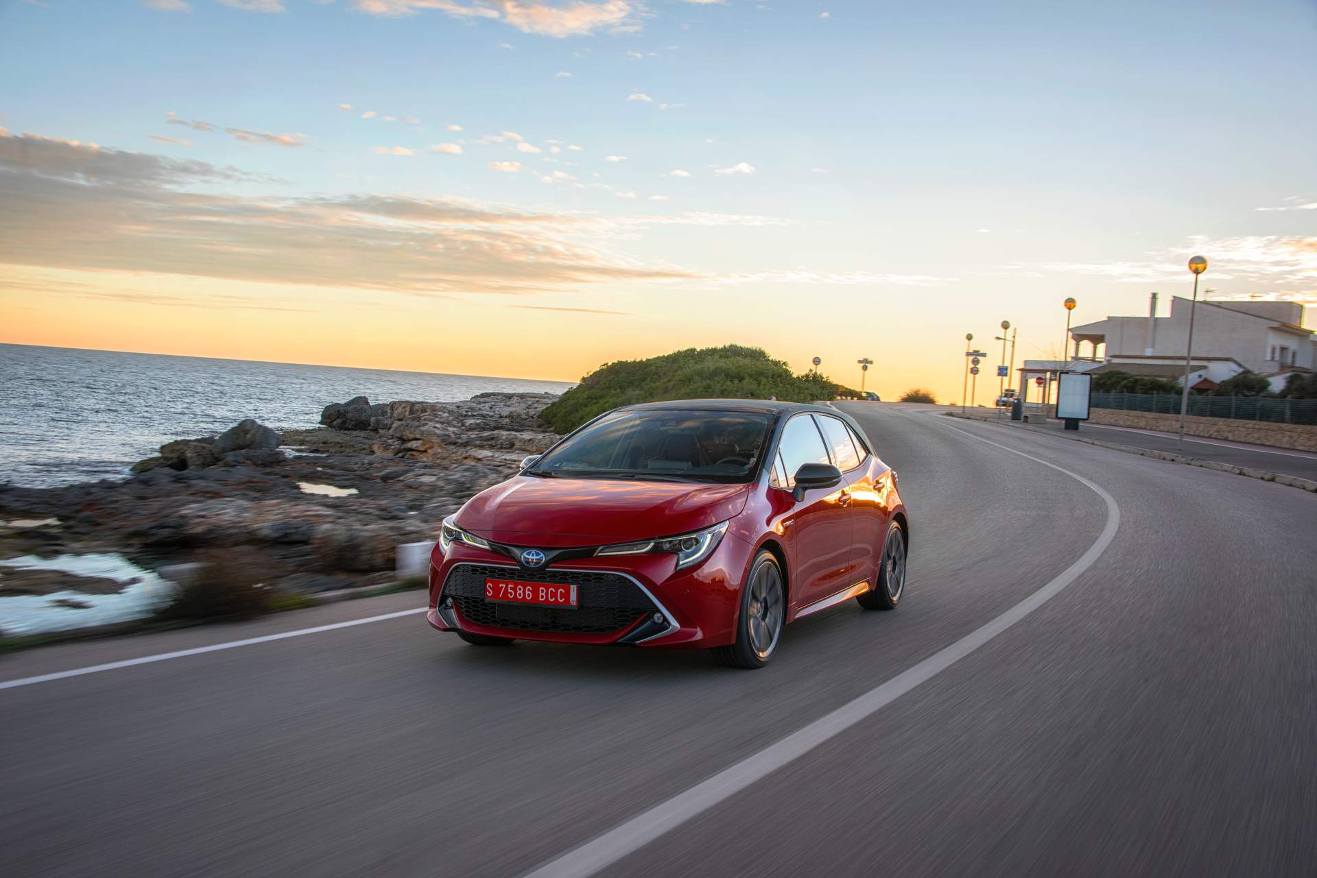 2019 Toyota Corolla Hatchback 2 Toyota Drops Euro-Spec 2019 Corolla Performance And Economy Specs, Mega Gallery