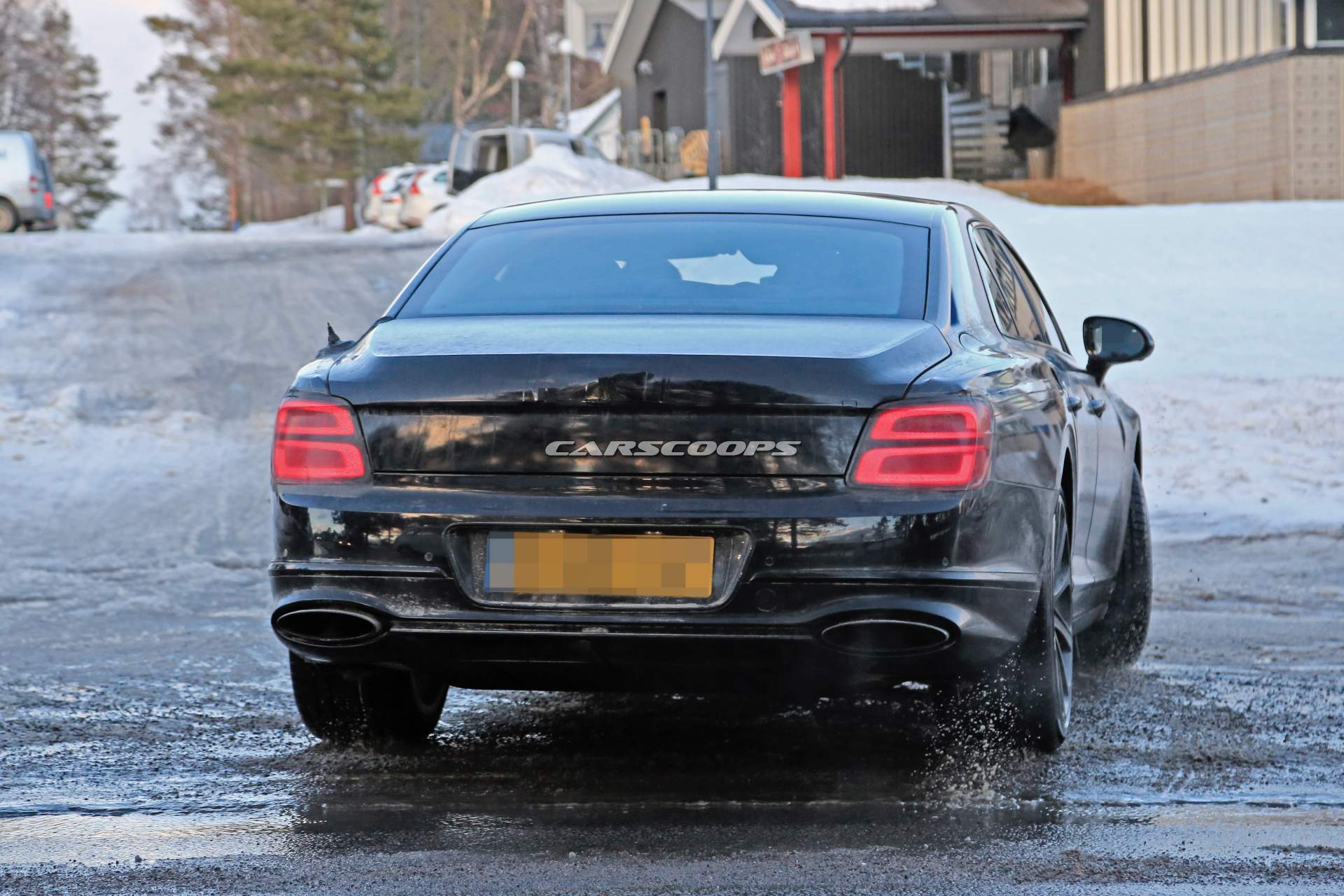 2020 Bentley Flying Spur spy shots 37 2020 Bentley Flying Spur Loses Padded Camo, Wears Production Lights