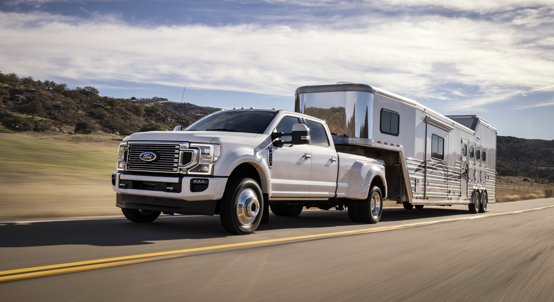2020 ford f-450 6 2020 Ford F-Series Super Duty Unveiled With New 7.3L V8 Engine, 10-Speed Auto