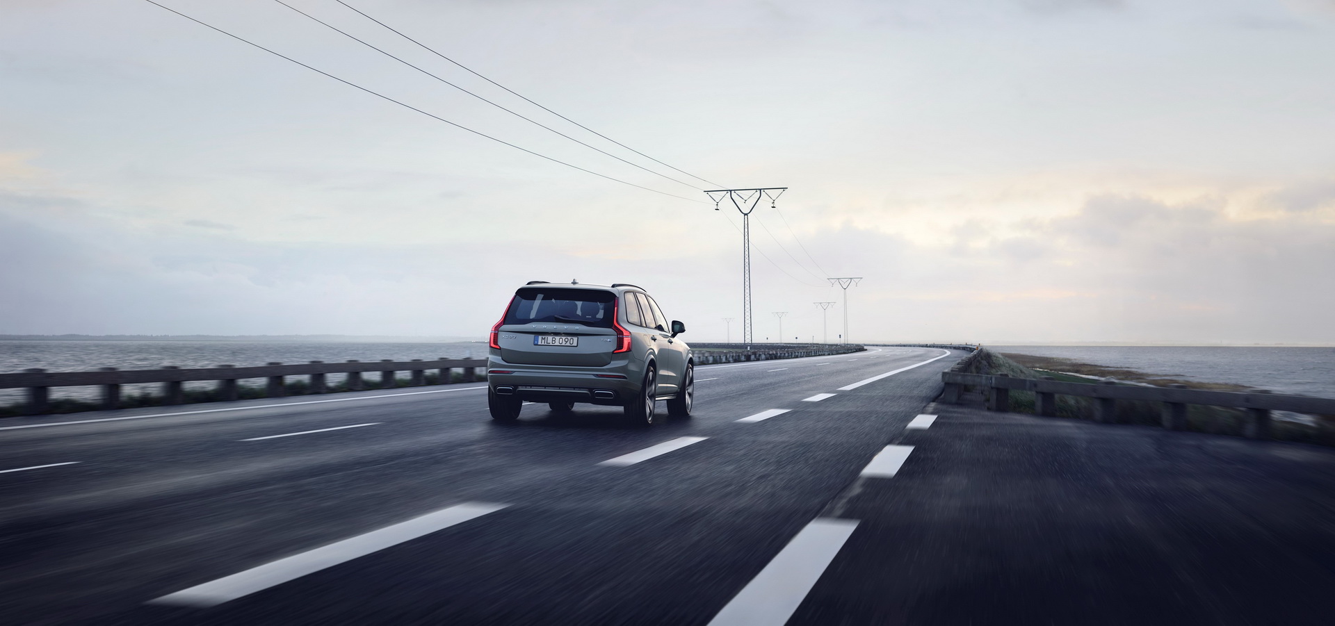 2020 volvo xc90 facelift unveiled 16 2020 Volvo XC90 Facelift Breaks Cover With KERS System, New Software