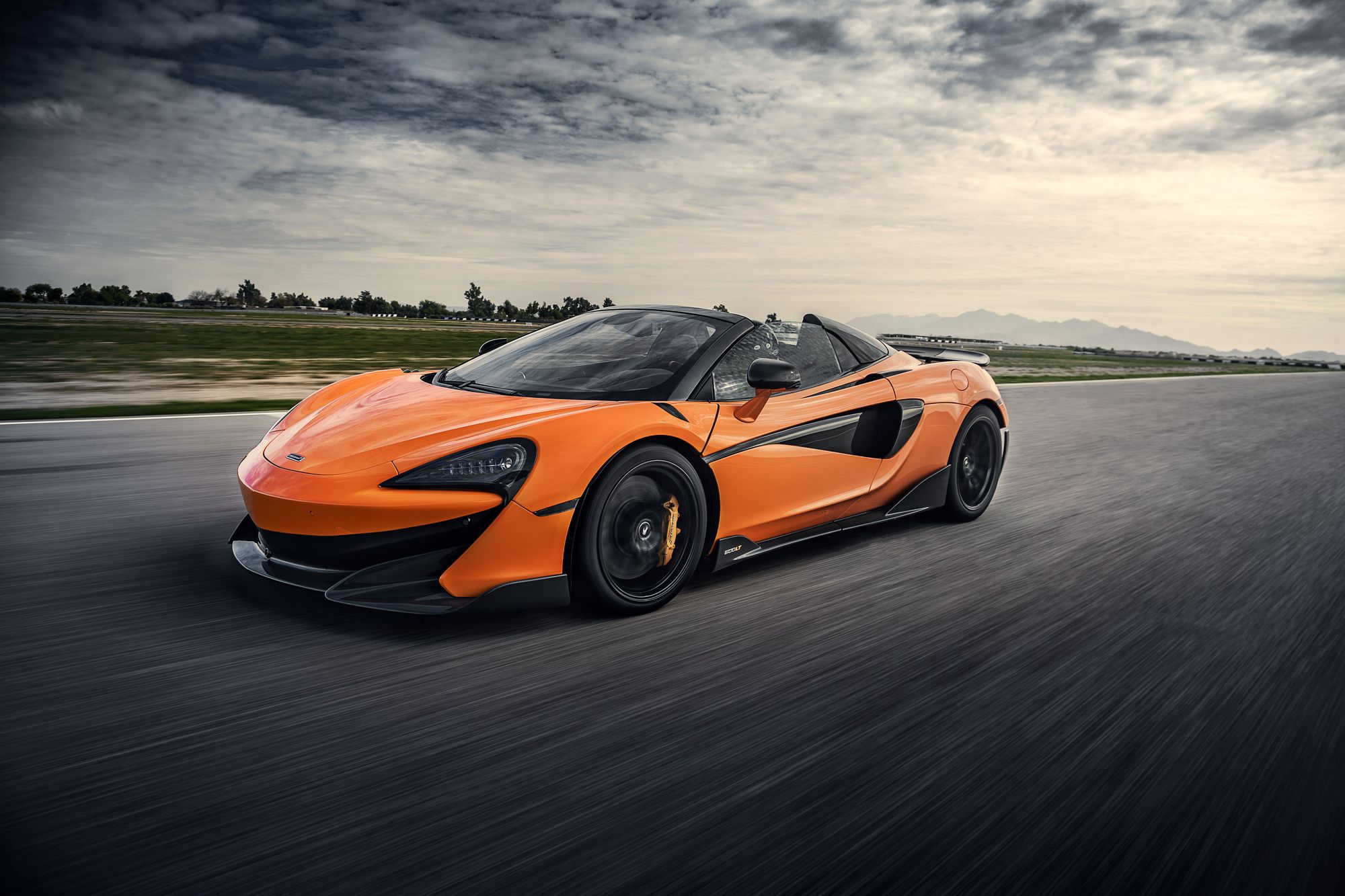 McLaren-600LT-Spider-23 Bask In The Glory Of The Colorful McLaren 600LT Spider