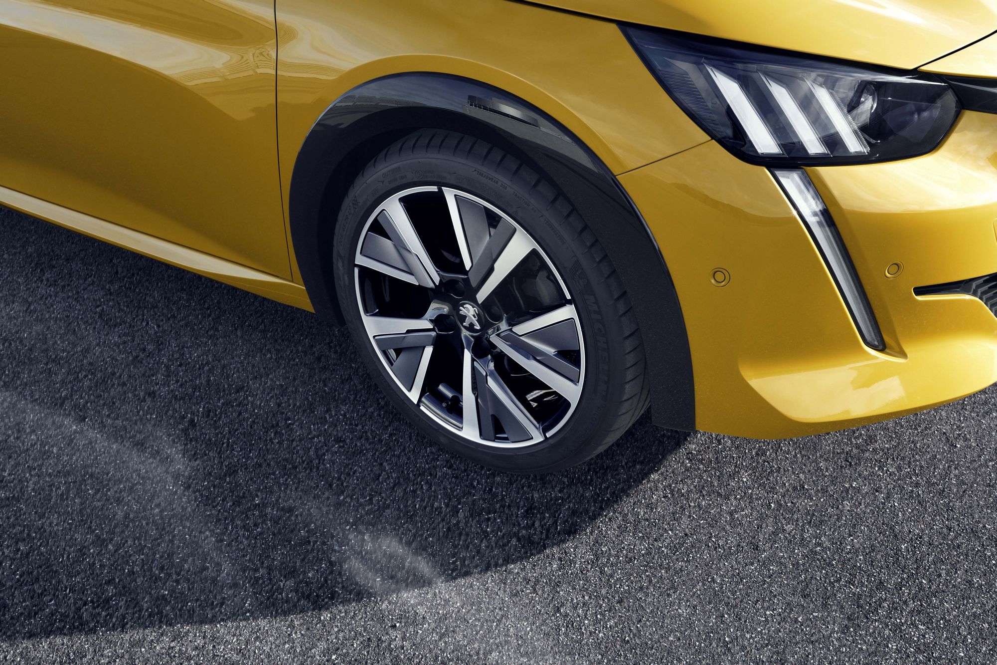 Peugeot-208-57 All-New Peugeot 208 Is Everything A Supermini Should Be